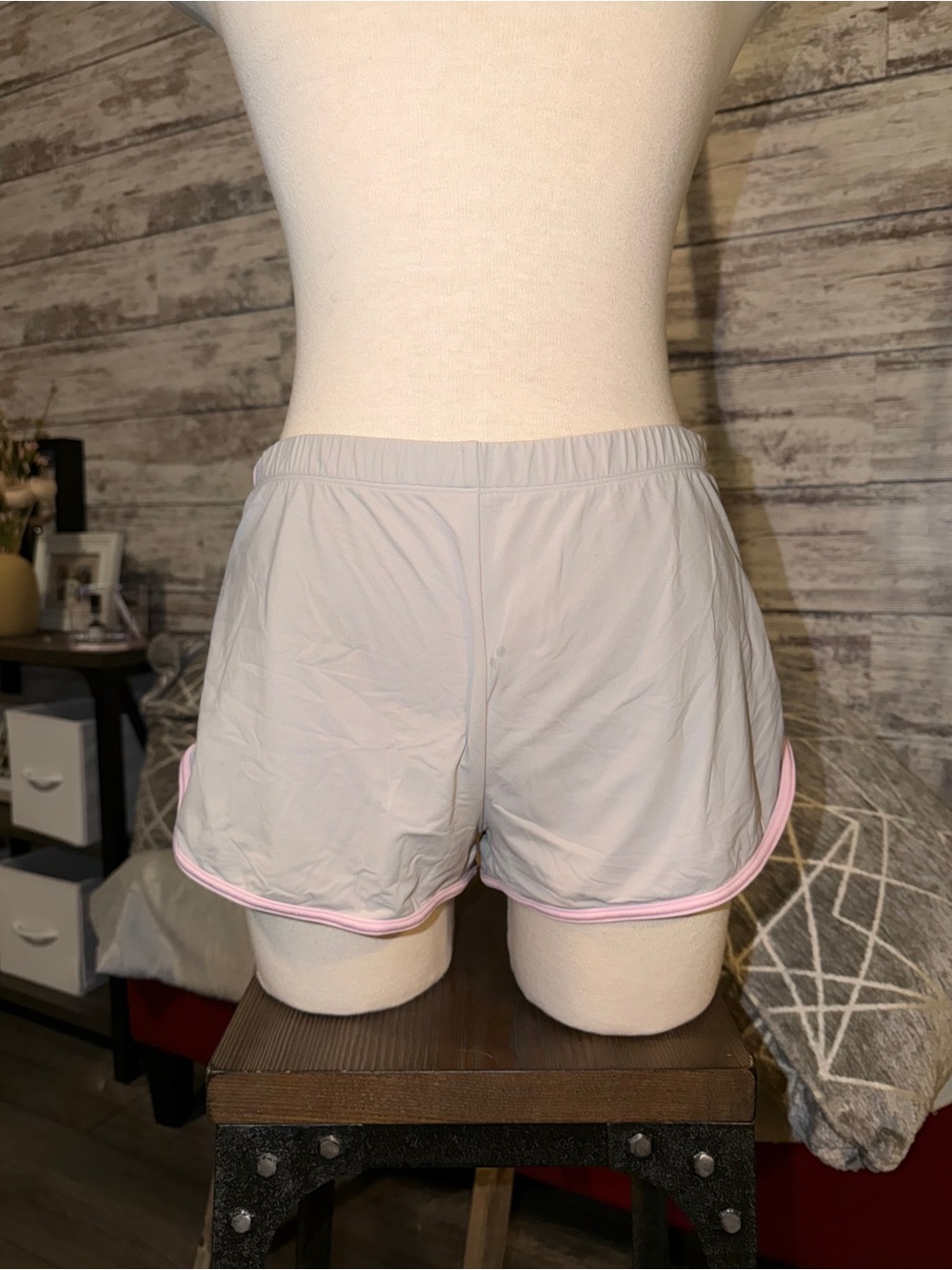 SKIMS Light Gray Shorts with Pale Pink Trim